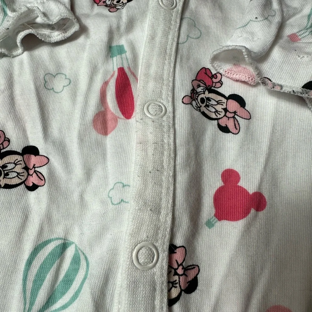 Baby H&M Disney White Baby Minnie Mouse Hot Air Balloon Button Front Pajamas
